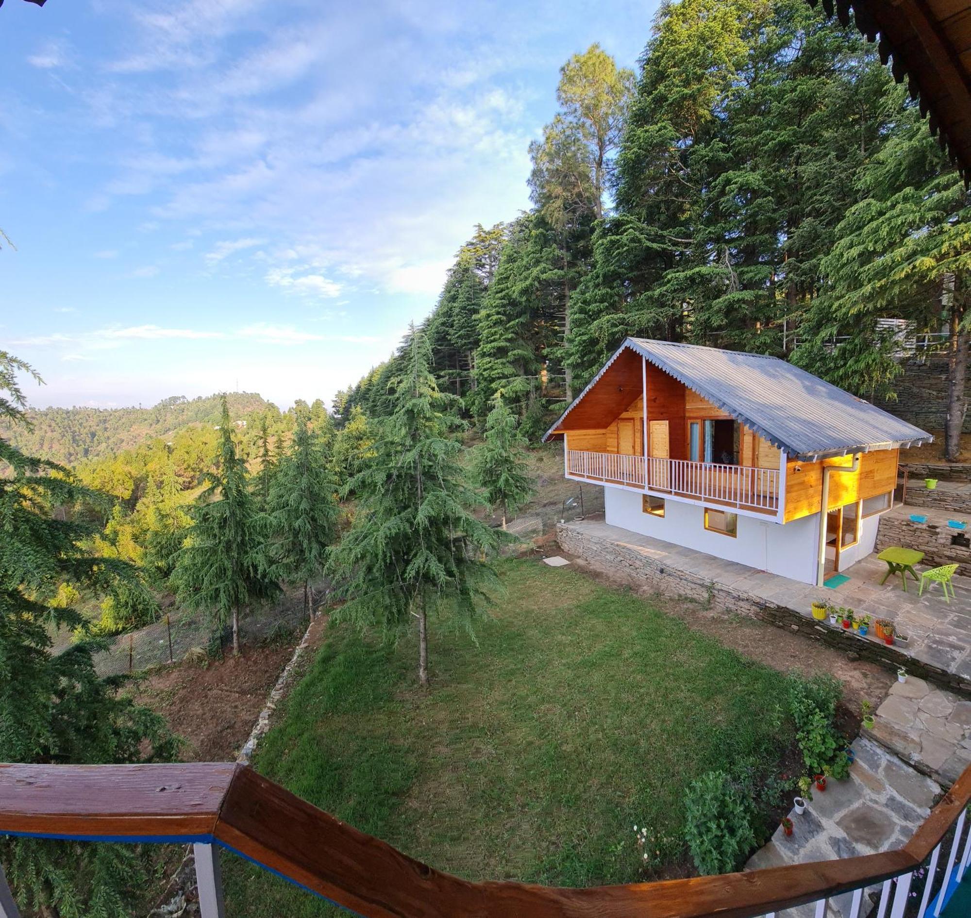 The Roots Homestay Almora Bagian luar foto